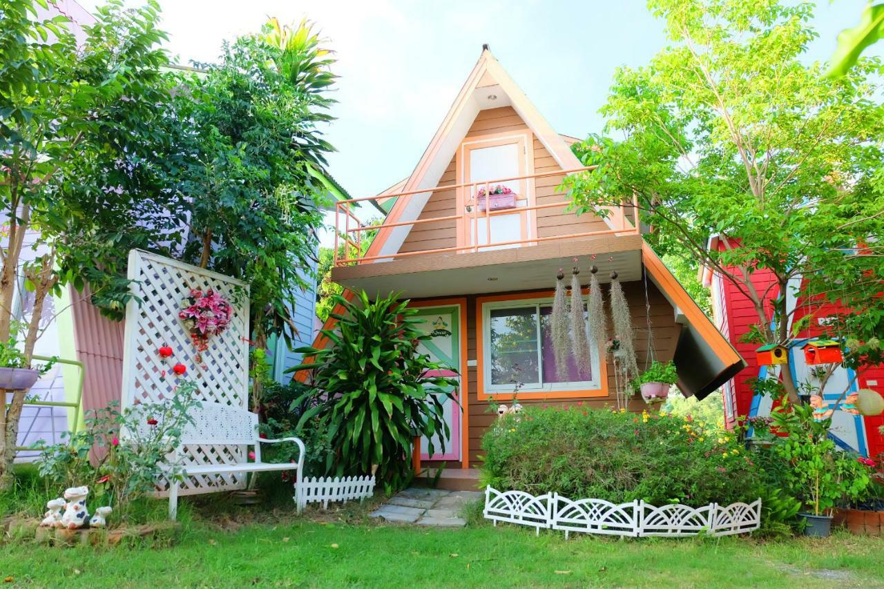 A Houses Homestay 呵叻 外观 照片