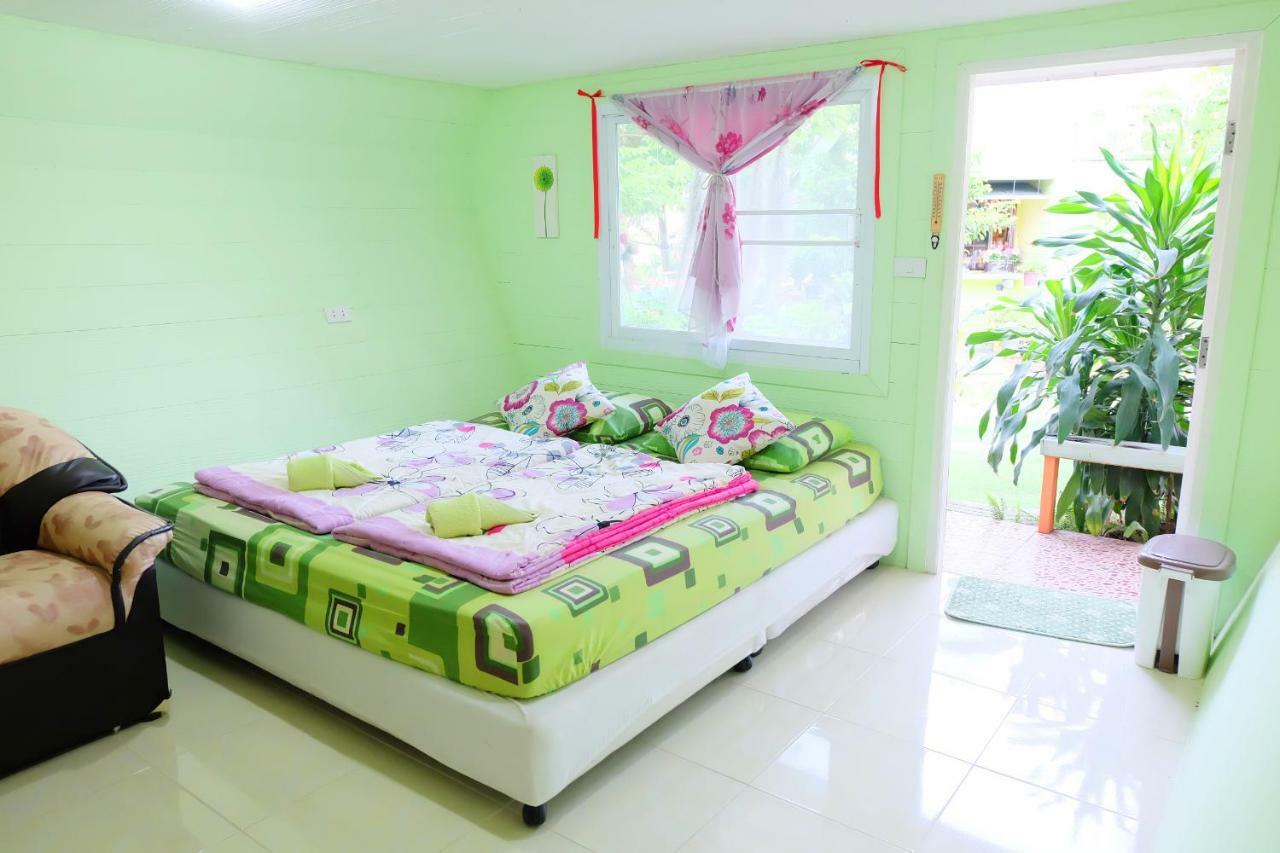 A Houses Homestay 呵叻 外观 照片